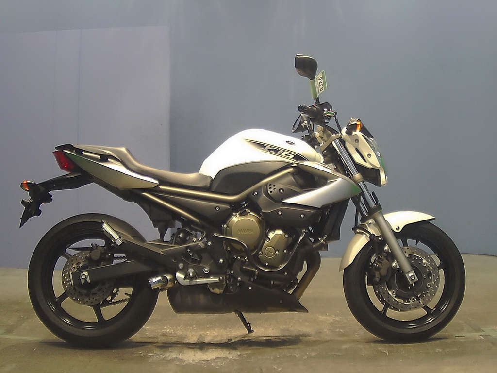 Купить мотоцикл Yamaha XJ6N 2009 фото 2